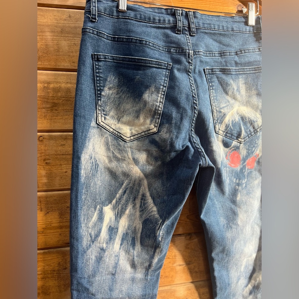 💀 Custom Airbrushed Halloween Skull Themed Jeans – Size 35 💀 High Rise w/Stretch - Picture 8 of 10